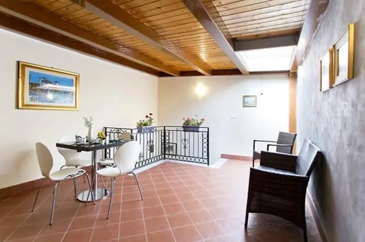 Liliana'S House Zoe Lejlighed Palermo Italien